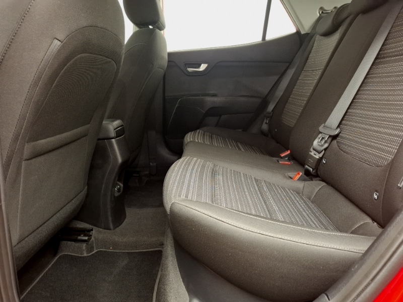 Used Kia Stonic 2019 for sale - 76418736: Photo 6