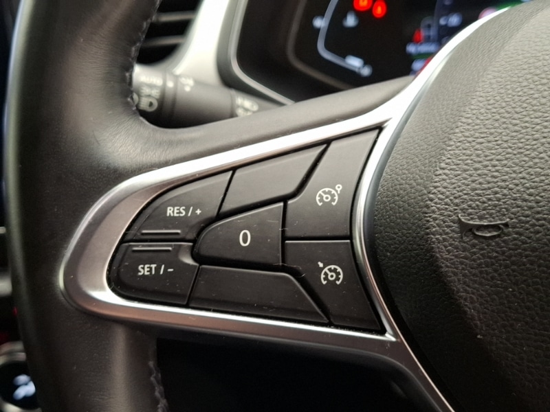 Used Renault Captur 2020 for sale - 76150396: Photo 18