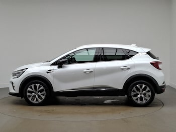 Used Renault Captur 2020 for sale - 76150396: Photo