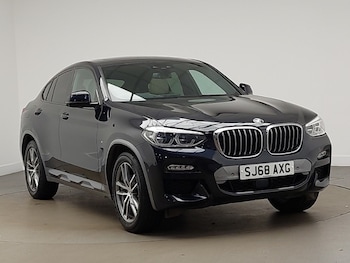 Used BMW X4 2018 for sale - 77644188: Photo