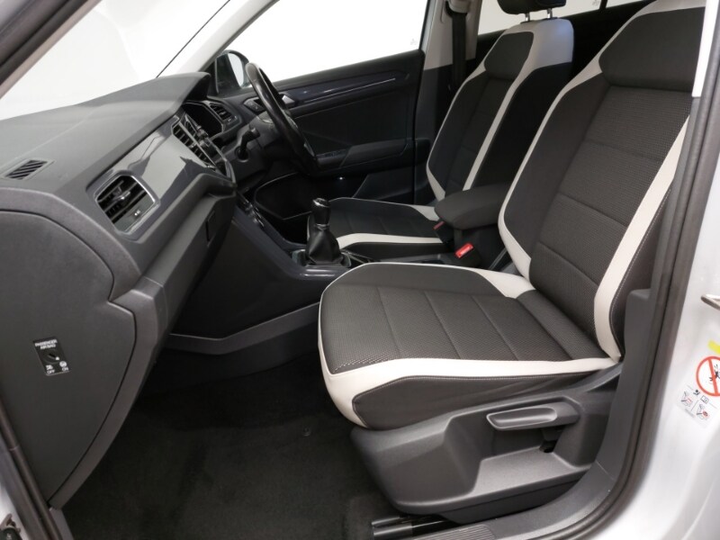 Used Volkswagen T-Roc 2018 for sale - 78179032: Photo 5