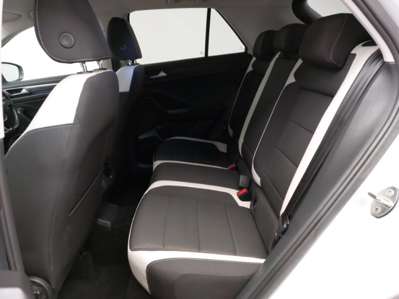 Used Volkswagen T-Roc 2018 for sale - 78179032: Photo 6
