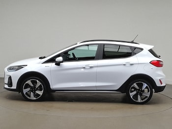 Used Ford Fiesta 2023 for sale - 77366507: Photo