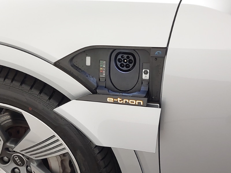 Used Audi e-tron 2022 for sale - 77284454: Photo 14