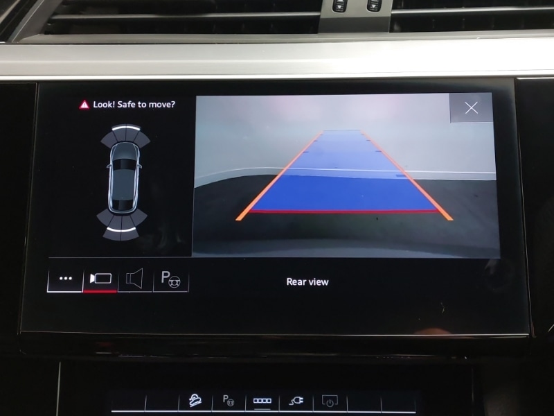 Used Audi e-tron 2022 for sale - 77284454: Photo 16