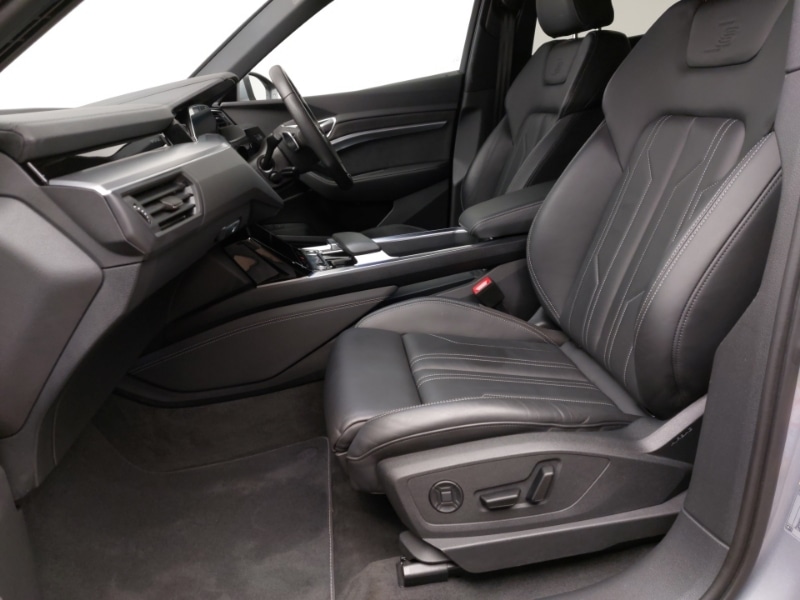 Used Audi e-tron 2022 for sale - 77284454: Photo 5