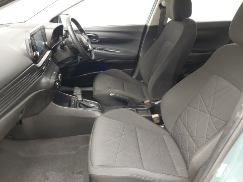 Used Hyundai BAYON 2022 for sale - 77047237: Photo 5