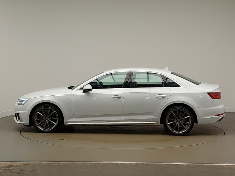 Used Audi A4 2019 for sale - 77405130: Photo 4