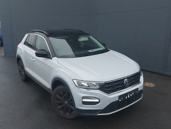 Used Volkswagen T-Roc 2021 for sale - 78791110: Photo