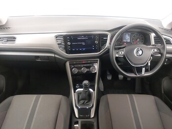 Used Volkswagen T-Roc 2021 for sale - 78791110: Photo