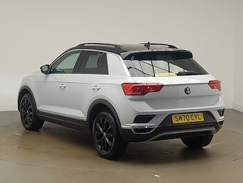 Used Volkswagen T-Roc 2021 for sale - 78791110: Photo