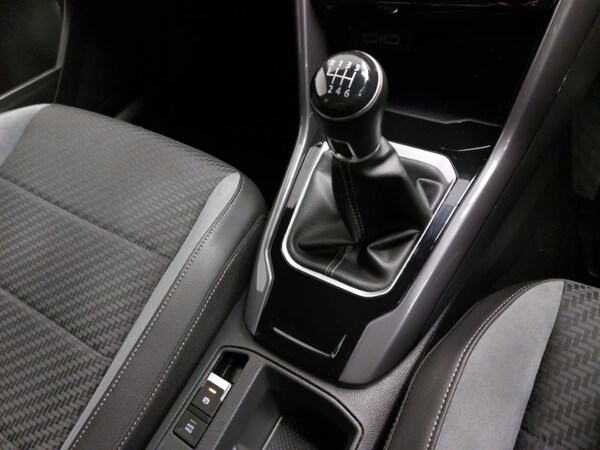 Used Volkswagen T-Roc 2020 for sale - 76071278: Photo 15