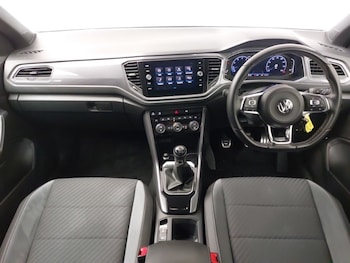 Used Volkswagen T-Roc 2020 for sale - 76071278: Photo 2