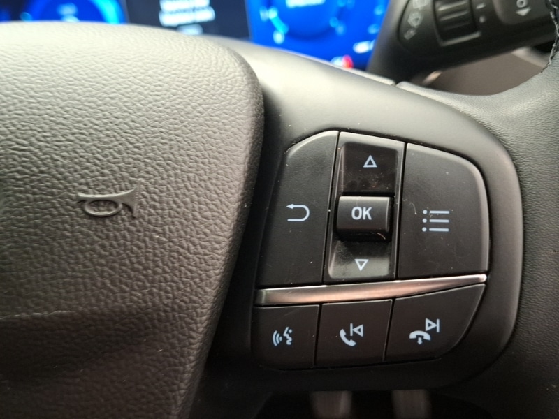 Used Ford Focus 2023 for sale - 76964234: Photo 19