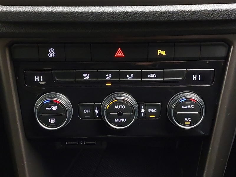 Used Volkswagen T-Roc 2019 for sale - 77214243: Photo 16