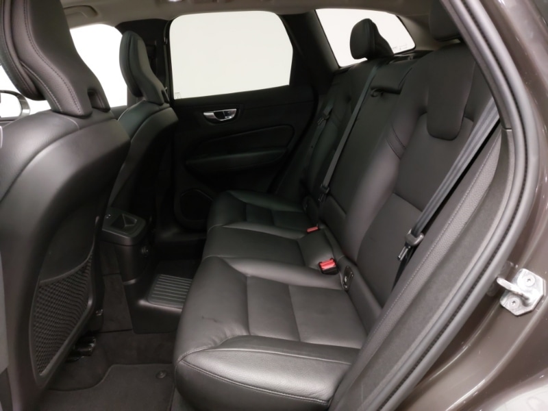 Used Volvo XC60 2021 for sale - 78147350: Photo 6