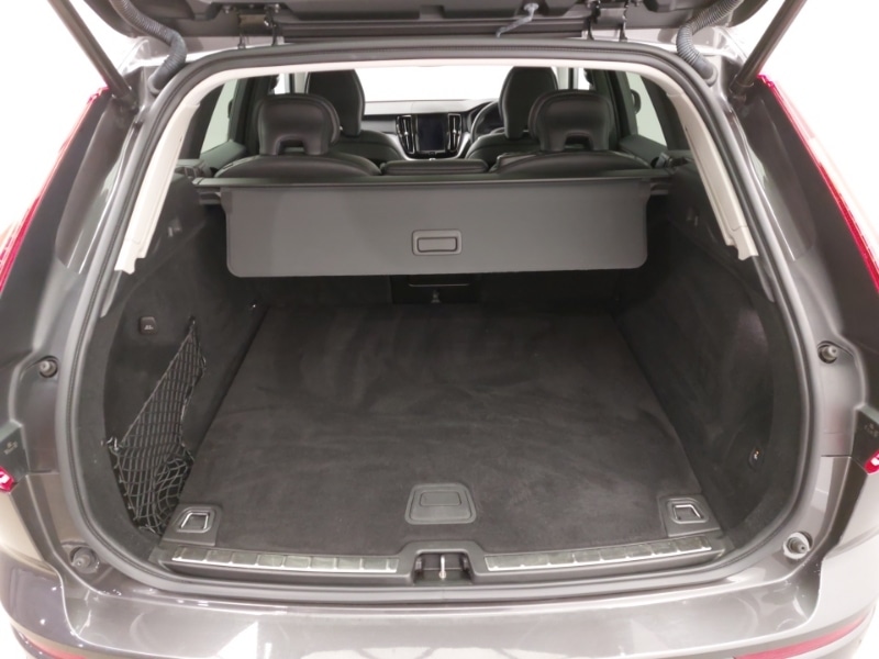 Used Volvo XC60 2021 for sale - 78147350: Photo 8