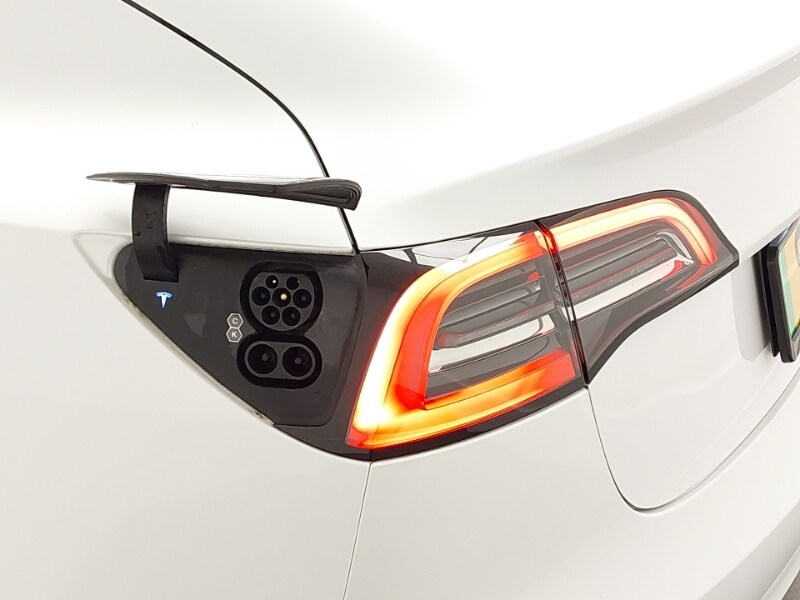 Used Tesla Model 3 2021 for sale - 77209347: Photo 14