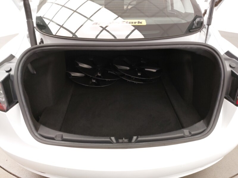 Used Tesla Model 3 2021 for sale - 77209347: Photo 8