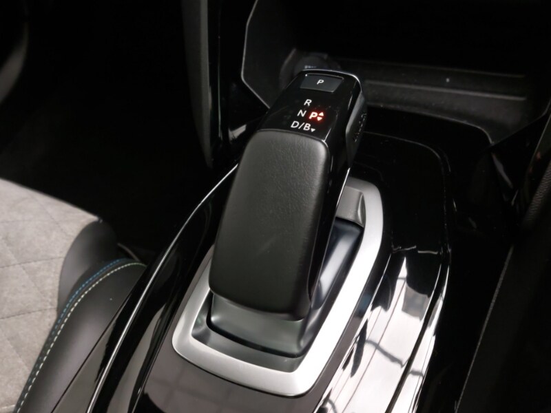 Used Peugeot 2008 2021 for sale - 77371259: Photo 17