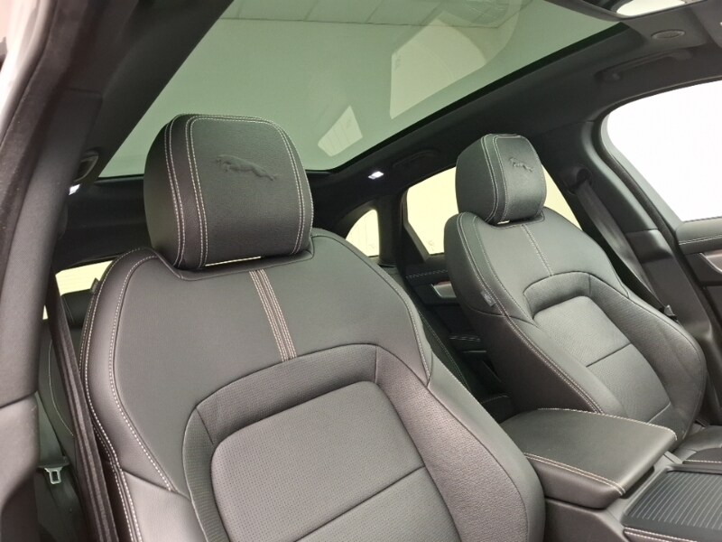 Used Jaguar F-Pace 2023 for sale - 77418743: Photo 15