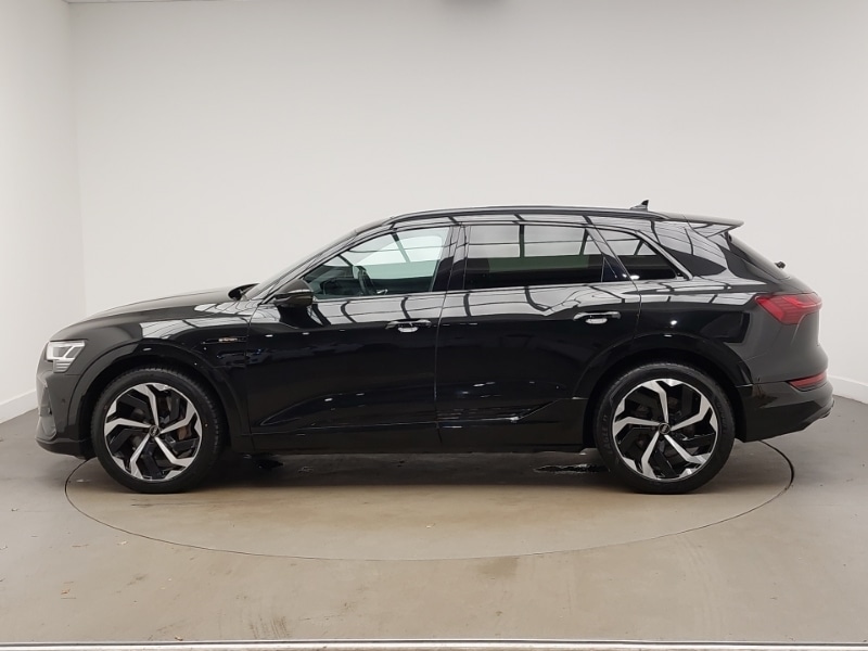 Used Audi e-tron 2021 for sale - 77716986: Photo 4
