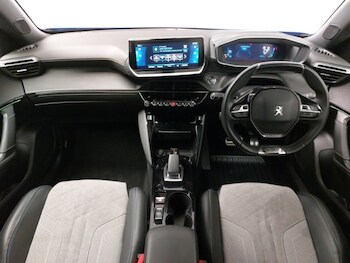 Used Peugeot 2008 2021 for sale - 77509324: Photo