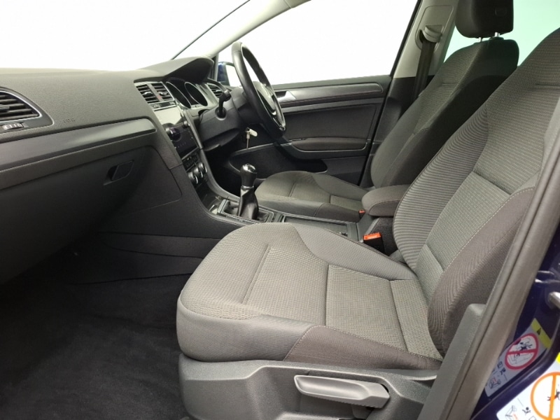 Used Volkswagen Golf 2019 for sale - 78203128: Photo 5