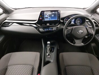 Used Toyota C-HR 2023 for sale - 78960367: Photo