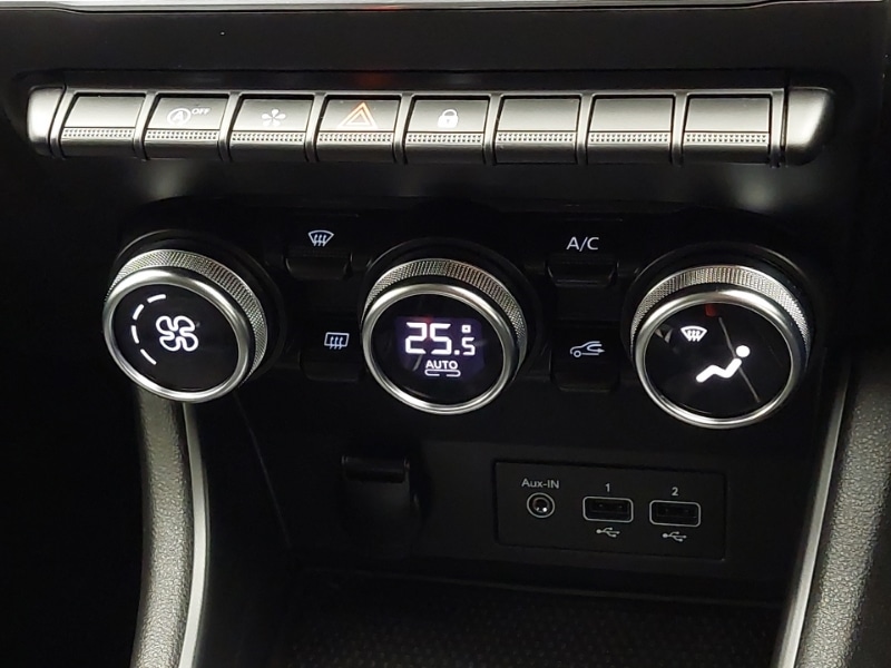 Used Renault Captur 2020 for sale - 76602639: Photo 15