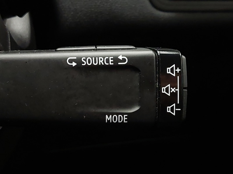 Used Renault Captur 2020 for sale - 76602639: Photo 17