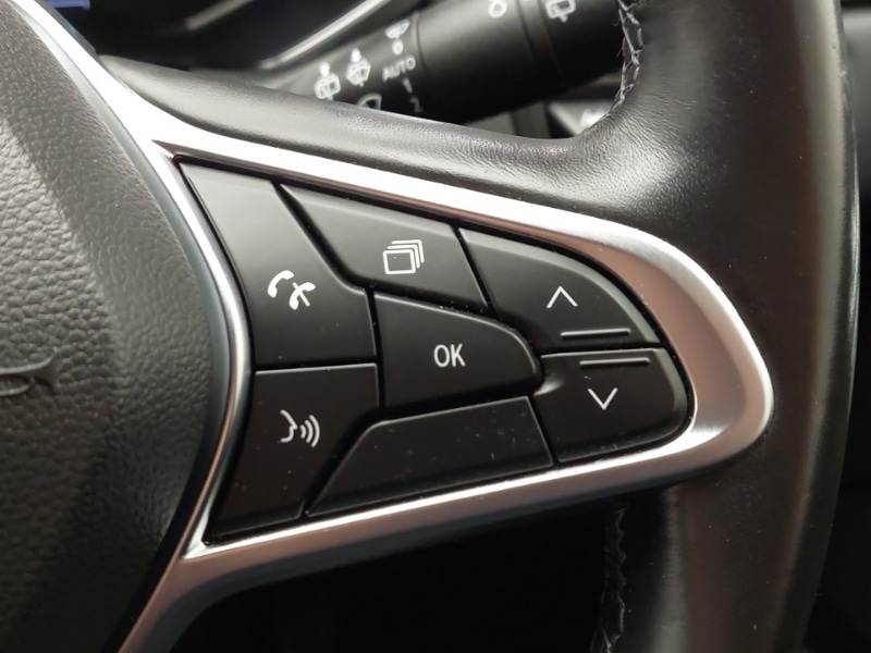 Used Renault Captur 2020 for sale - 76602639: Photo 19