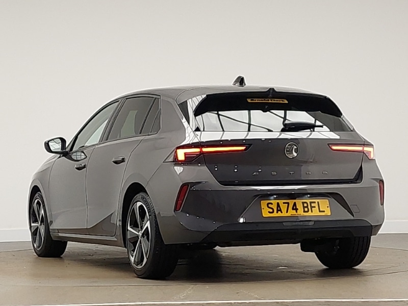 Used Vauxhall Astra 2024 for sale - 76925171: Photo 3