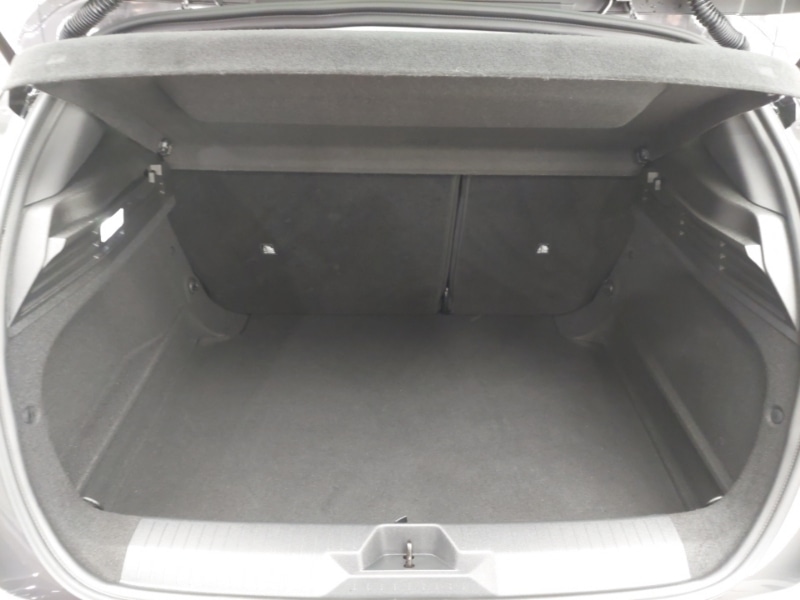 Used Vauxhall Astra 2024 for sale - 76925171: Photo 8