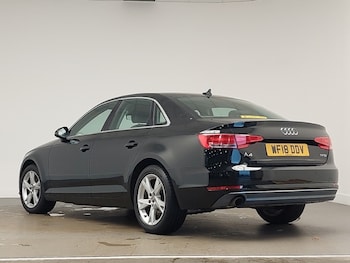 Used Audi A4 2018 for sale - 76435325: Photo