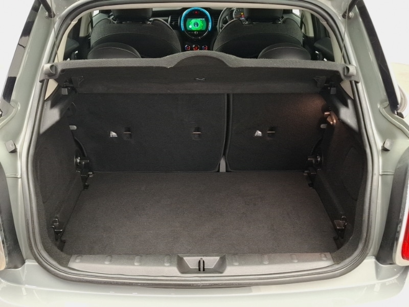 Used MINI Hatch 2018 for sale - 76987191: Photo 8