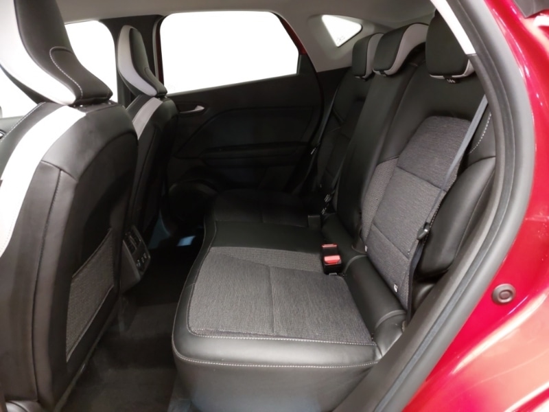 Used Renault Captur 2023 for sale - 76493214: Photo 6