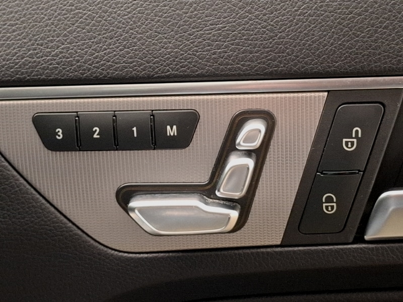 Used Mercedes-Benz E Class 2015 for sale - 76951798: Photo 15