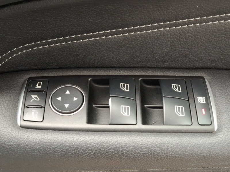 Used Mercedes-Benz E Class 2015 for sale - 76951798: Photo 16