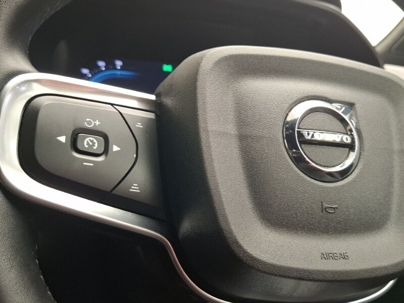 Used Volvo XC40 2022 for sale - 77847428: Photo 19