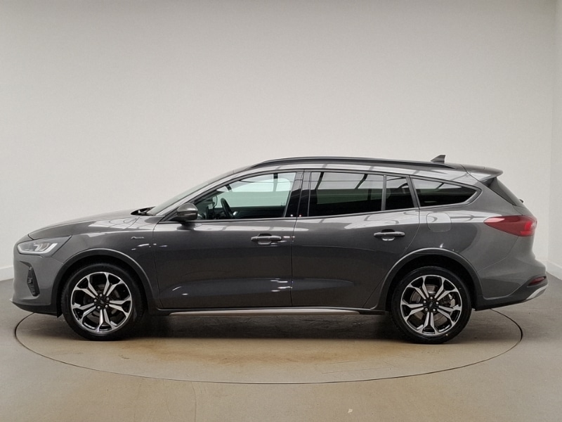 Used Ford Focus 2022 for sale - 77047233: Photo 4