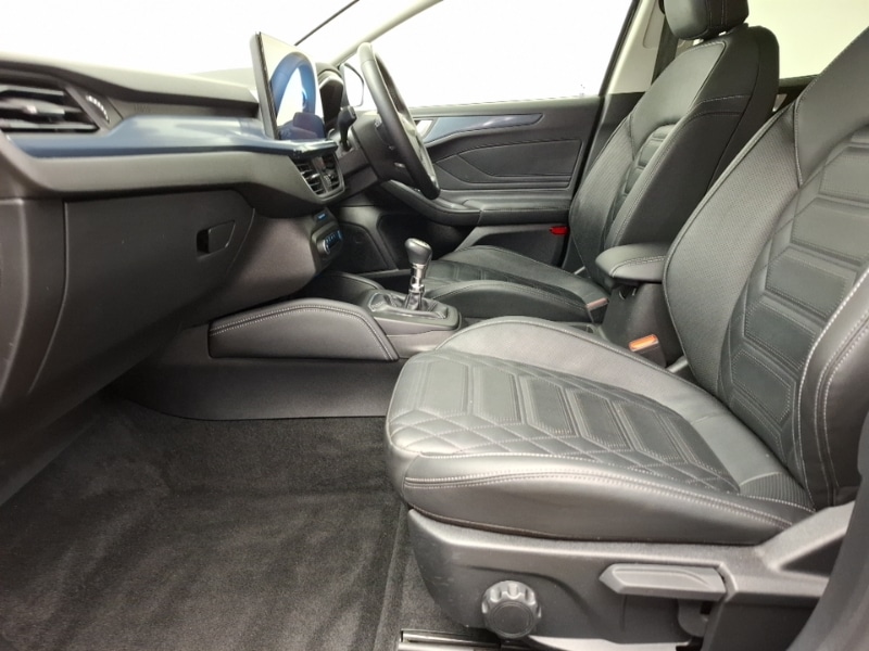 Used Ford Focus 2022 for sale - 77047233: Photo 5