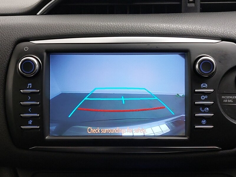 Used Toyota Yaris 2019 for sale - 77975021: Photo 14