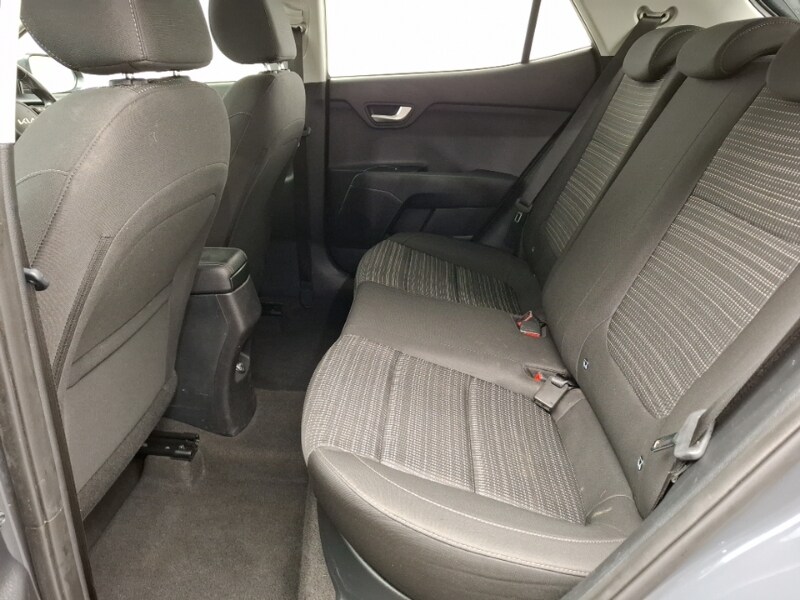 Used Kia Stonic 2023 for sale - 77731788: Photo 6