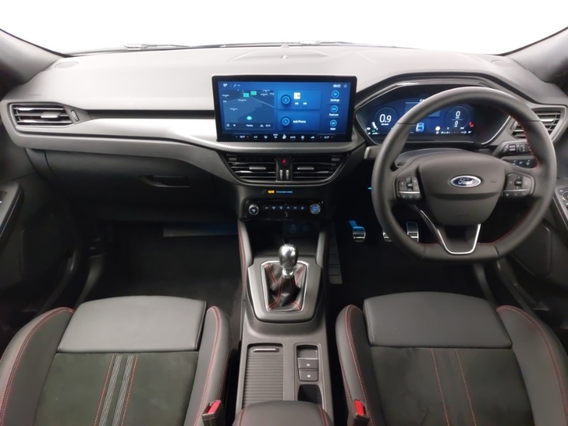 Used Ford Kuga 2025 for sale - 76221535: Photo 2
