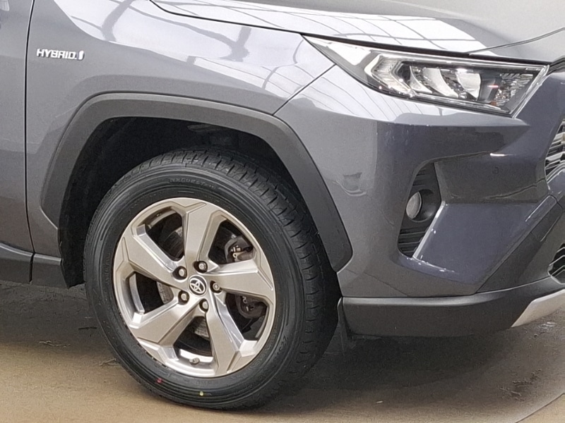 Used Toyota RAV4 2021 for sale - 77644224: Photo 9