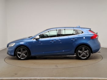 Used Volvo V40 2017 for sale - 79180198: Photo