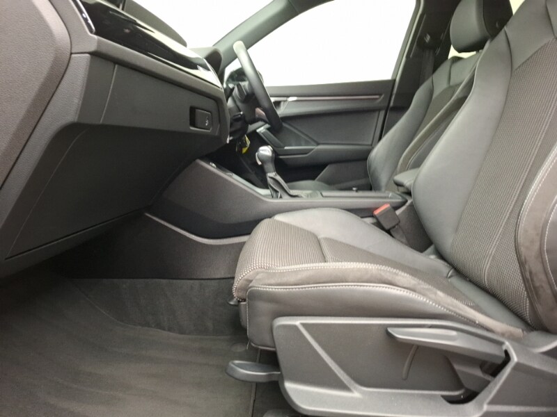 Used Audi Q3 2022 for sale - 76053660: Photo 5