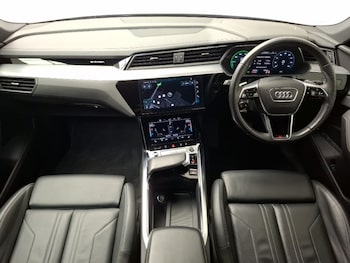 Used Audi e-tron 2022 for sale - 76864443: Photo