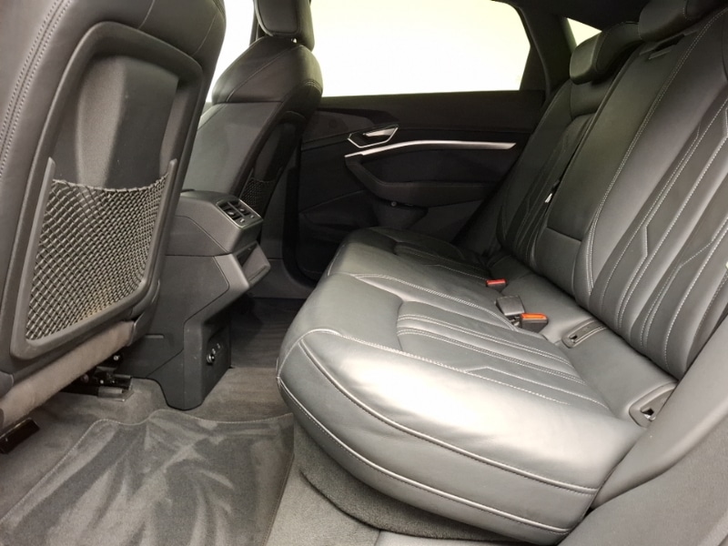 Used Audi e-tron 2022 for sale - 76864443: Photo 6